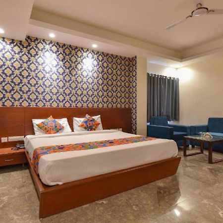 ג'איפור Fabhotel The Wind Palace מראה חיצוני תמונה
