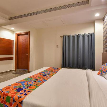 ג'איפור Fabhotel The Wind Palace מראה חיצוני תמונה