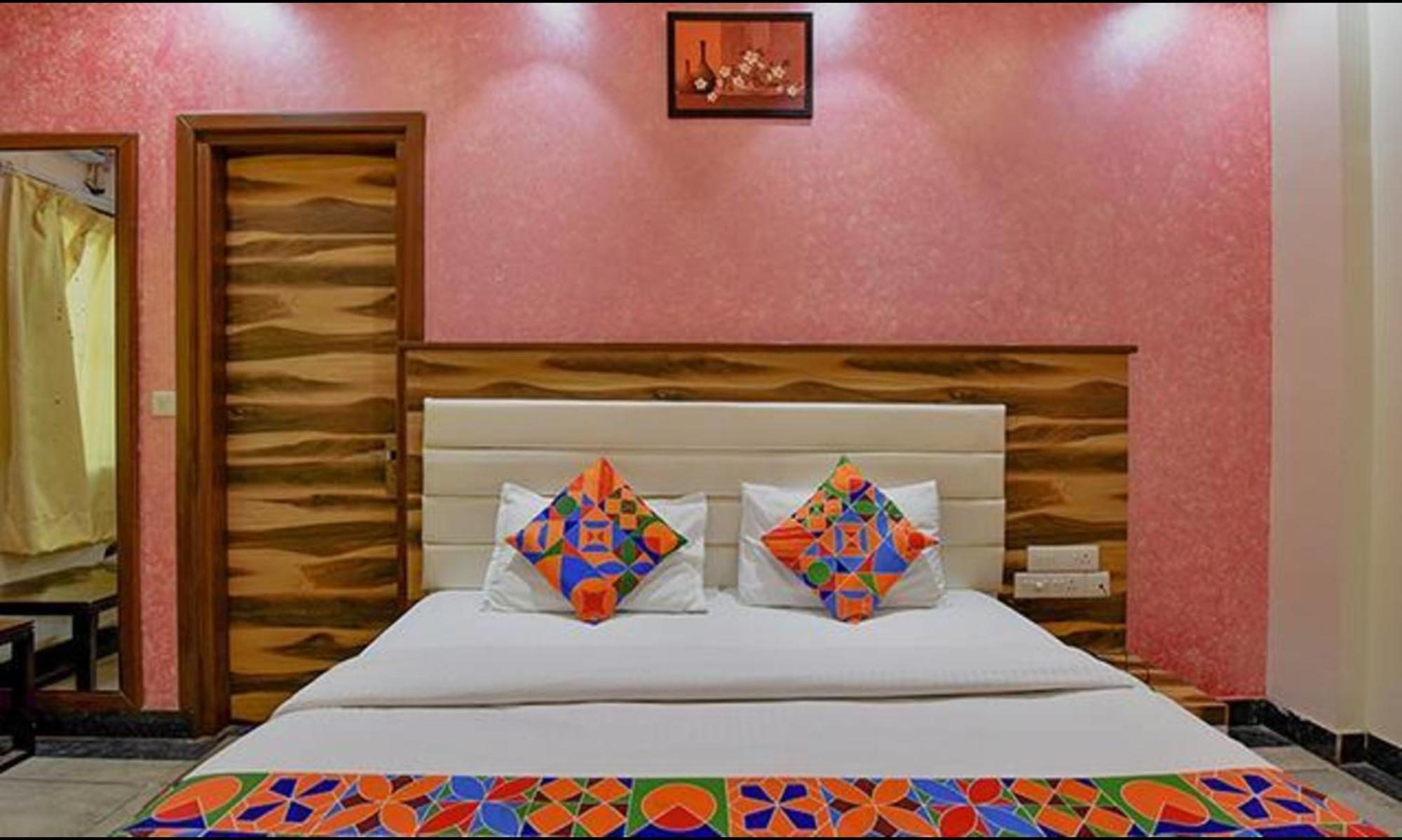 ג'איפור Fabhotel The Wind Palace מראה חיצוני תמונה